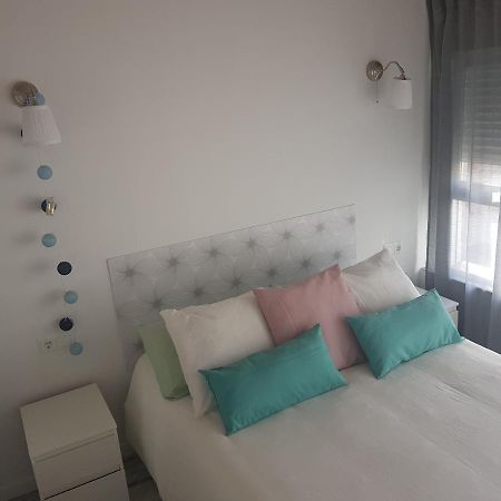 Apt 6 - Apartamento En La Playa De El Palo Μάλαγα Εξωτερικό φωτογραφία