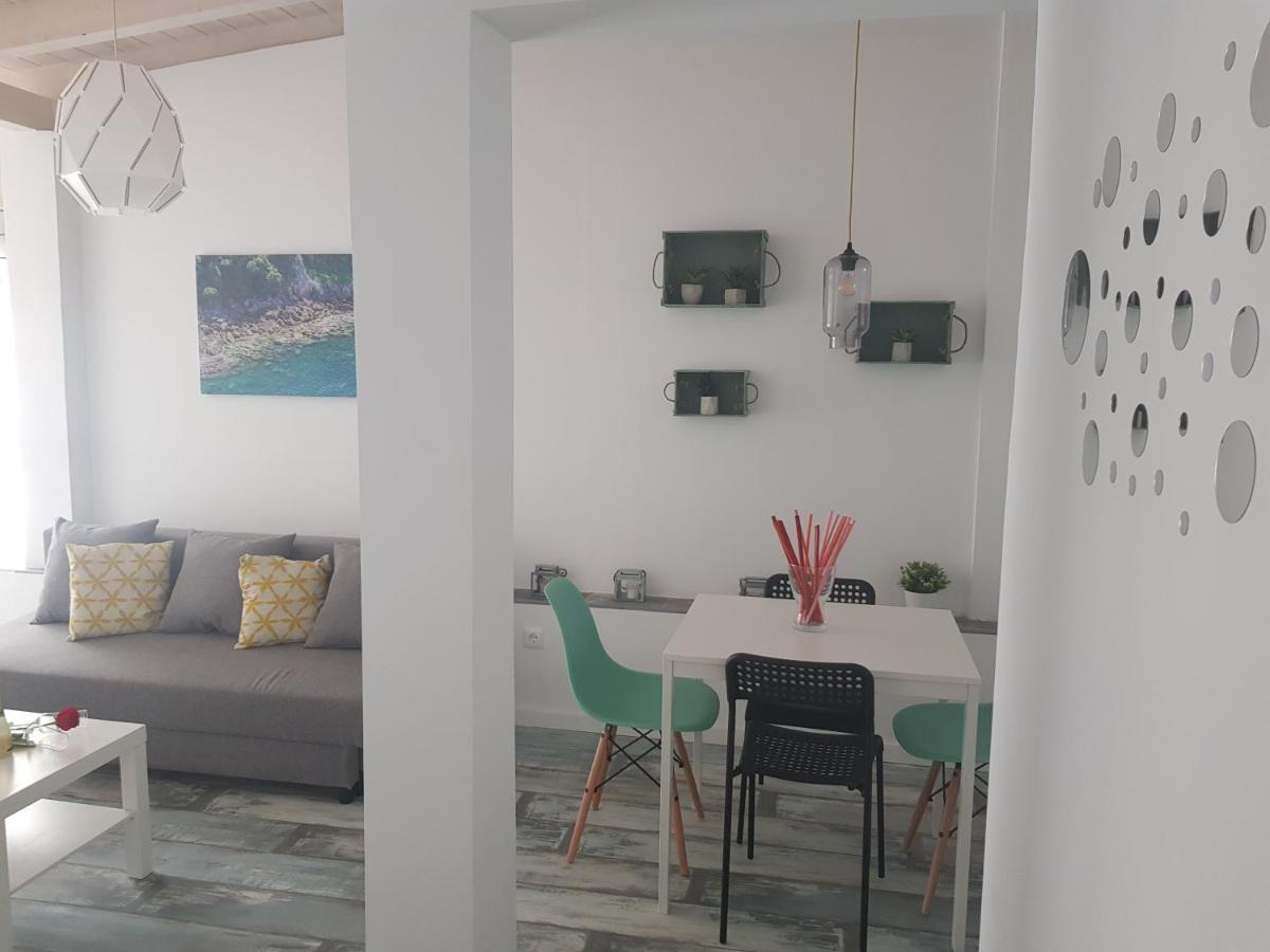 Apt 6 - Apartamento En La Playa De El Palo Μάλαγα Εξωτερικό φωτογραφία