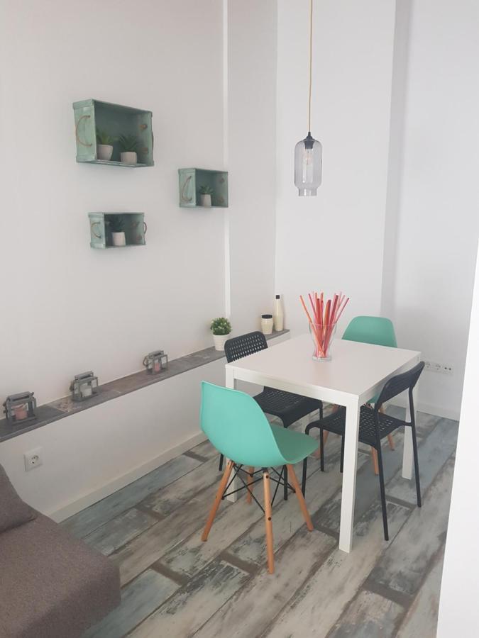 Apt 6 - Apartamento En La Playa De El Palo Μάλαγα Εξωτερικό φωτογραφία